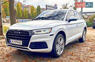 Позашляховик / Кросовер Audi Q5 2020 в Харкові
