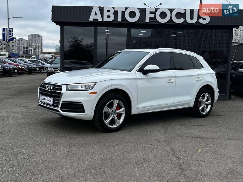 Внедорожник / Кроссовер Audi Q5 2018 в Киеве