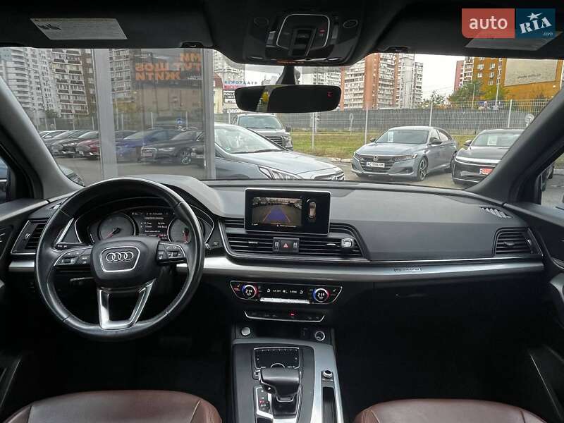 Внедорожник / Кроссовер Audi Q5 2018 в Киеве