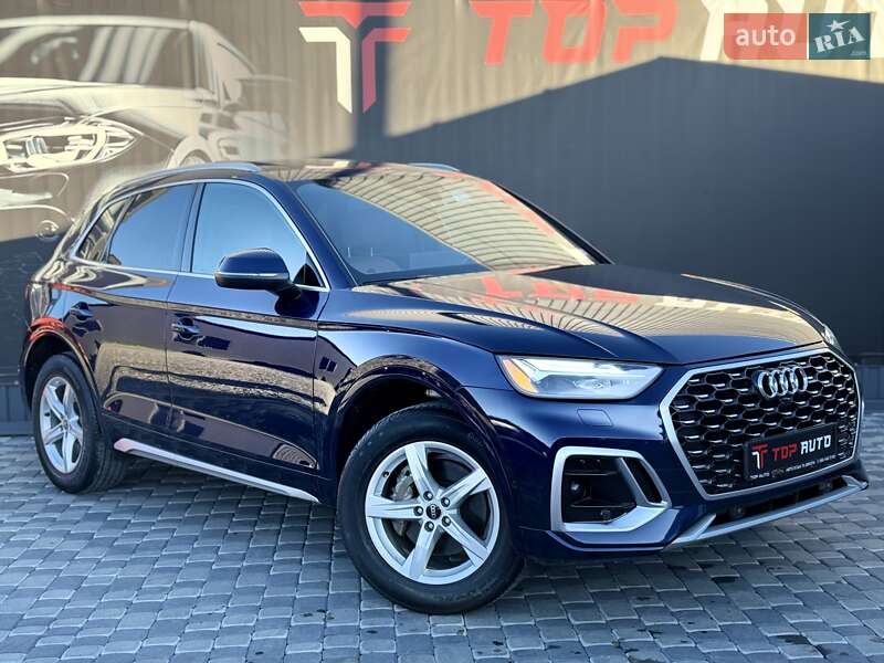 Внедорожник / Кроссовер Audi Q5 2021 в Львове
