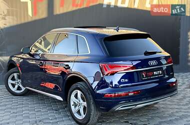Позашляховик / Кросовер Audi Q5 2021 в 