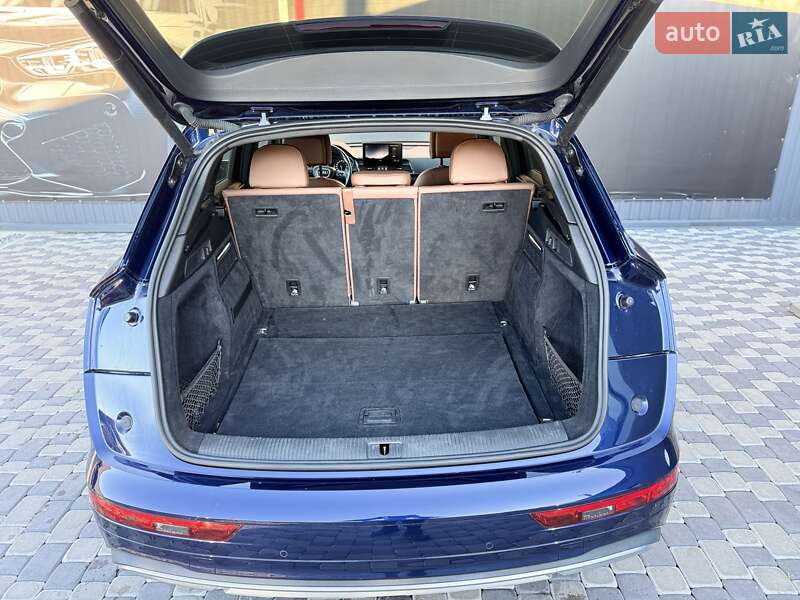 Внедорожник / Кроссовер Audi Q5 2021 в Львове