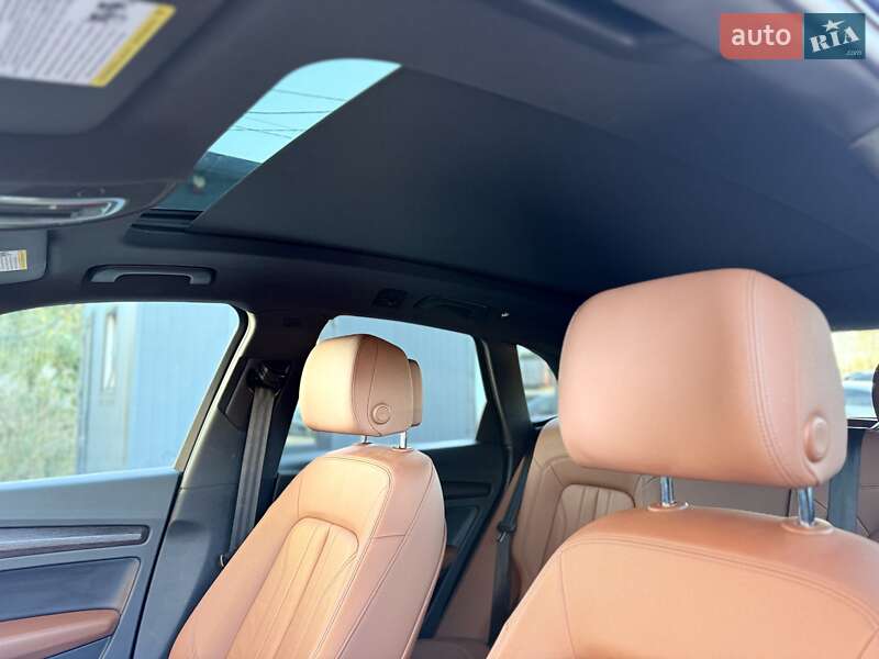 Внедорожник / Кроссовер Audi Q5 2021 в Львове