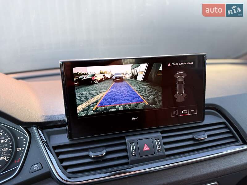 Внедорожник / Кроссовер Audi Q5 2021 в Львове