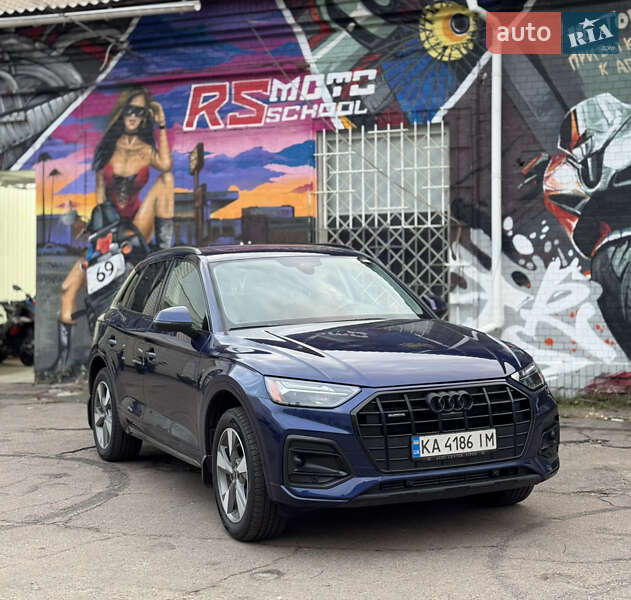 Внедорожник / Кроссовер Audi Q5 2024 в Киеве