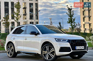 Позашляховик / Кросовер Audi Q5 2019 в Києві