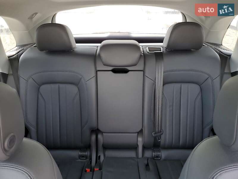 Внедорожник / Кроссовер Audi Q5 2018 в Львове