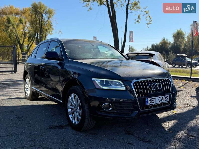 Позашляховик / Кросовер Audi Q5 2015 в Львові
