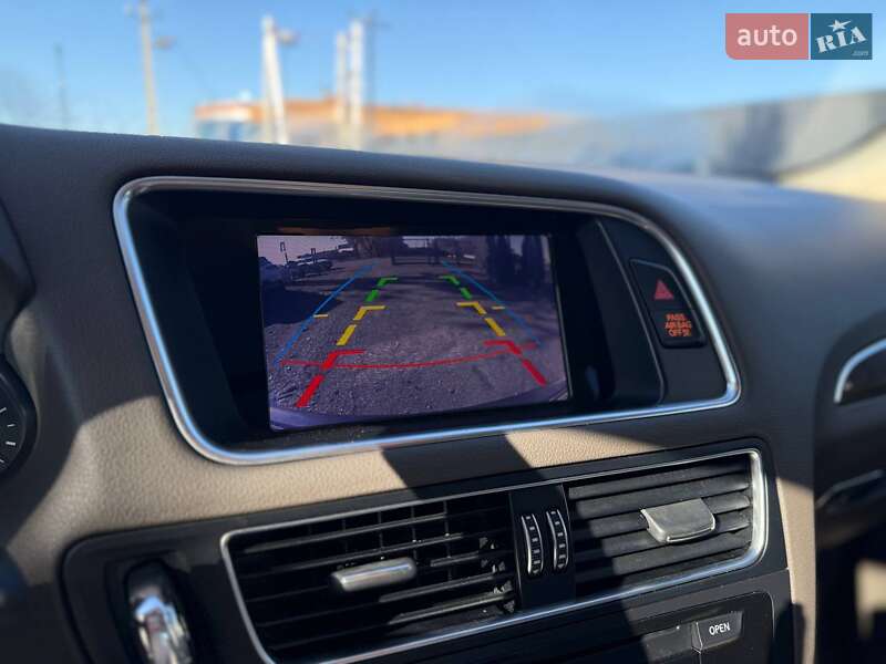 Позашляховик / Кросовер Audi Q5 2015 в Львові