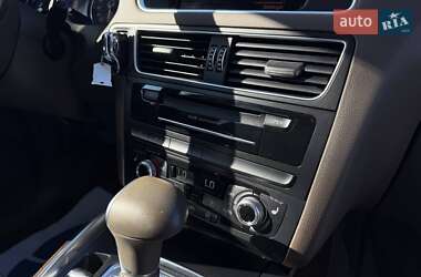 Позашляховик / Кросовер Audi Q5 2015 в  фото 22 Позашляховик / Кросовер Audi Q5 2015 в