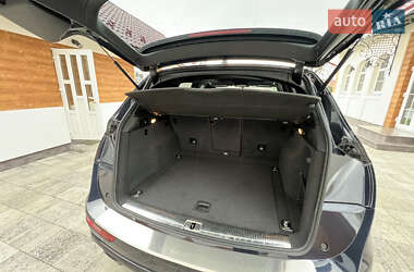 Позашляховик / Кросовер Audi Q5 2014 в 