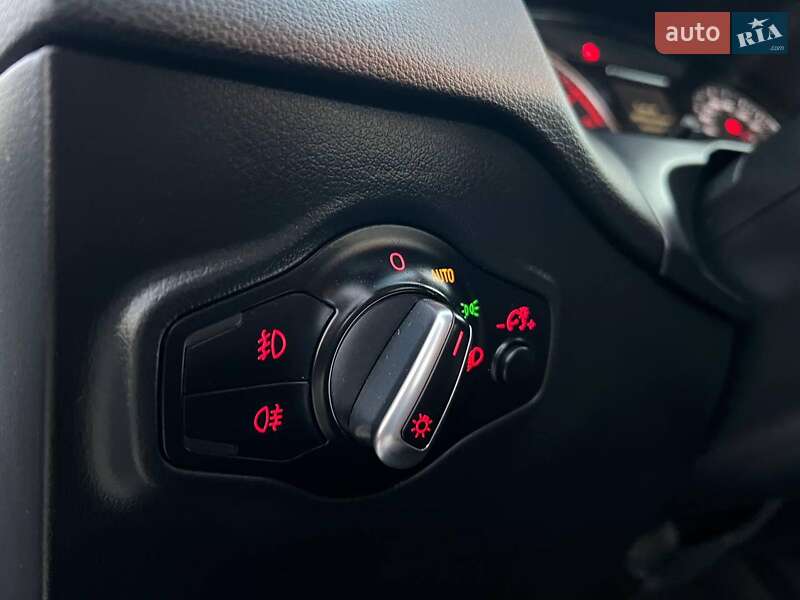 Позашляховик / Кросовер Audi Q5 2015 в Львові фото 19 Позашляховик / Кросовер Audi Q5 2015 в Львові