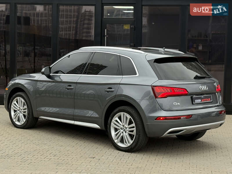 Позашляховик / Кросовер Audi Q5 2019 в Києві фото 17 Позашляховик / Кросовер Audi Q5 2019 в Києві