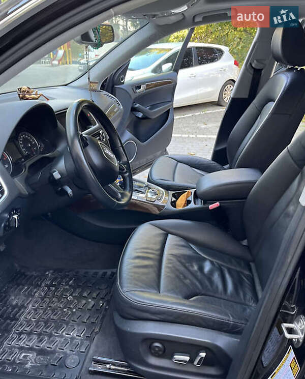 Позашляховик / Кросовер Audi Q5 2015 в Львові