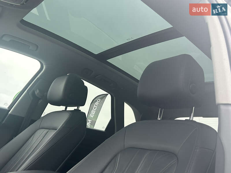 Внедорожник / Кроссовер Audi Q5 2018 в Киеве фото 19 Внедорожник / Кроссовер Audi Q5 2018 в Киеве