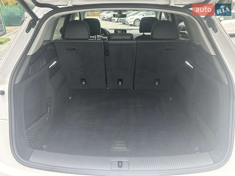 Внедорожник / Кроссовер Audi Q5 2018 в Киеве фото 33 Внедорожник / Кроссовер Audi Q5 2018 в Киеве