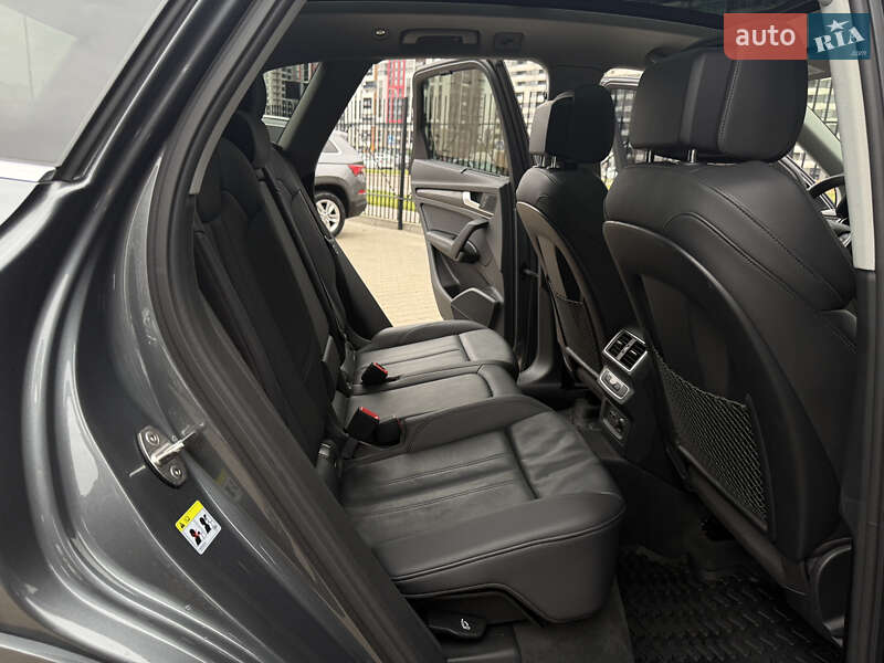 Позашляховик / Кросовер Audi Q5 2019 в Києві фото 34 Позашляховик / Кросовер Audi Q5 2019 в Києві