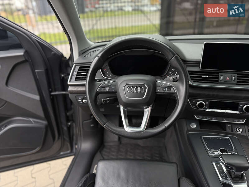 Позашляховик / Кросовер Audi Q5 2019 в Києві фото 45 Позашляховик / Кросовер Audi Q5 2019 в Києві