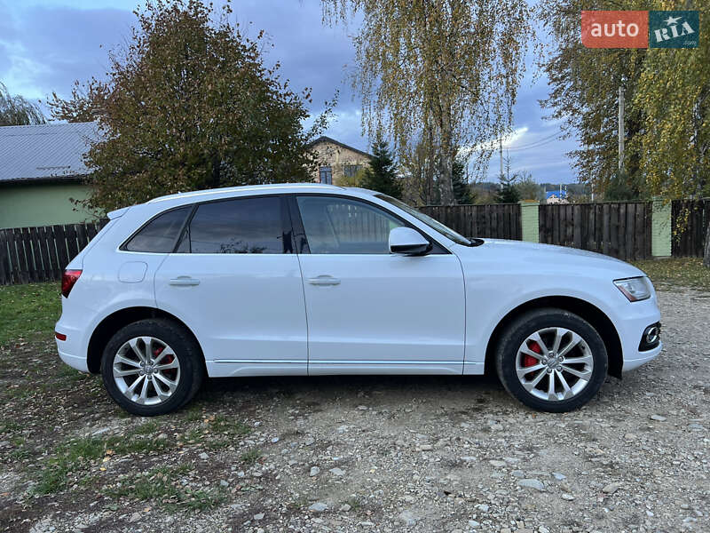 Внедорожник / Кроссовер Audi Q5 2014 в Старом Самборе