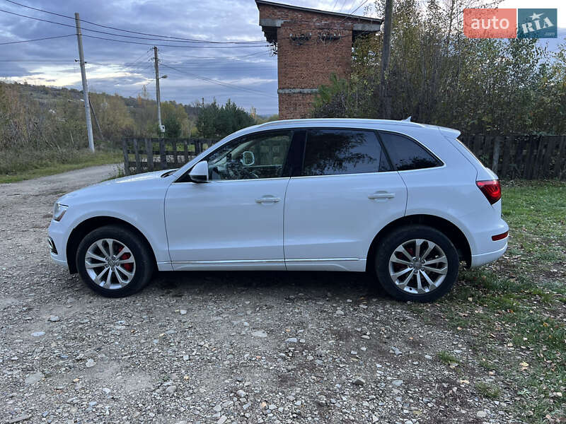 Внедорожник / Кроссовер Audi Q5 2014 в Старом Самборе