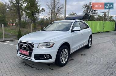 Позашляховик / Кросовер Audi Q5 2015 в 