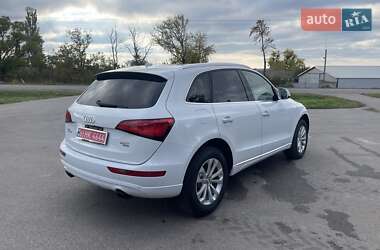 Позашляховик / Кросовер Audi Q5 2015 в 