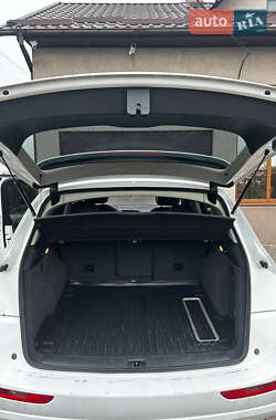 Позашляховик / Кросовер Audi Q5 2010 в 