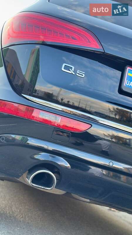 Позашляховик / Кросовер Audi Q5 2015 в Рівному