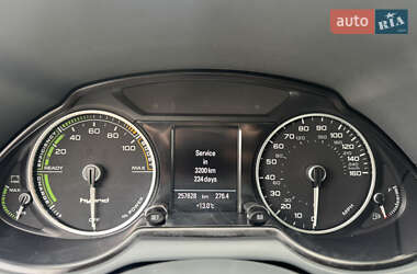 Позашляховик / Кросовер Audi Q5 2012 в  фото 10 Позашляховик / Кросовер Audi Q5 2012 в