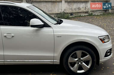 Позашляховик / Кросовер Audi Q5 2012 в  фото 21 Позашляховик / Кросовер Audi Q5 2012 в