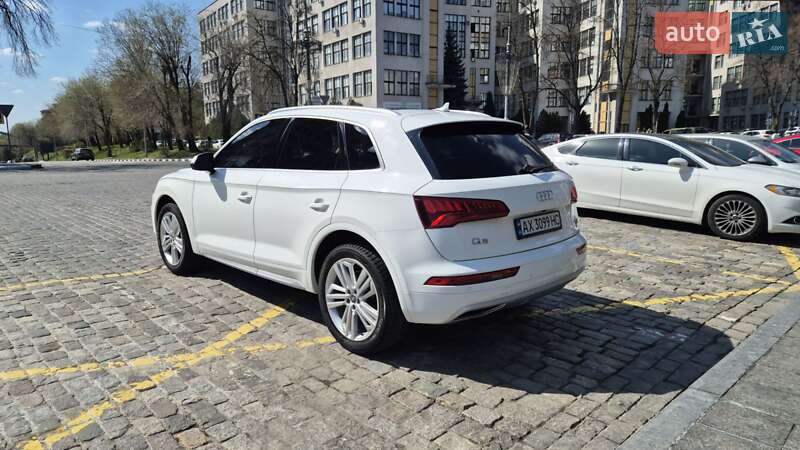 Позашляховик / Кросовер Audi Q5 2018 в Харкові фото 35 Позашляховик / Кросовер Audi Q5 2018 в Харкові