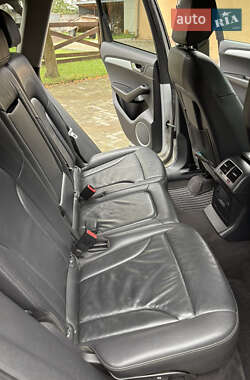 Позашляховик / Кросовер Audi Q5 2011 в 