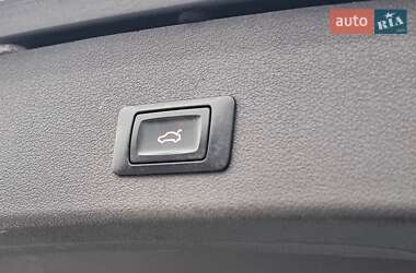 Позашляховик / Кросовер Audi Q5 2014 в 