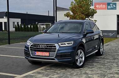 Позашляховик / Кросовер Audi Q5 2018 в Мукачевому