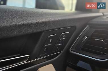 Позашляховик / Кросовер Audi Q5 2018 в  фото 49 Позашляховик / Кросовер Audi Q5 2018 в