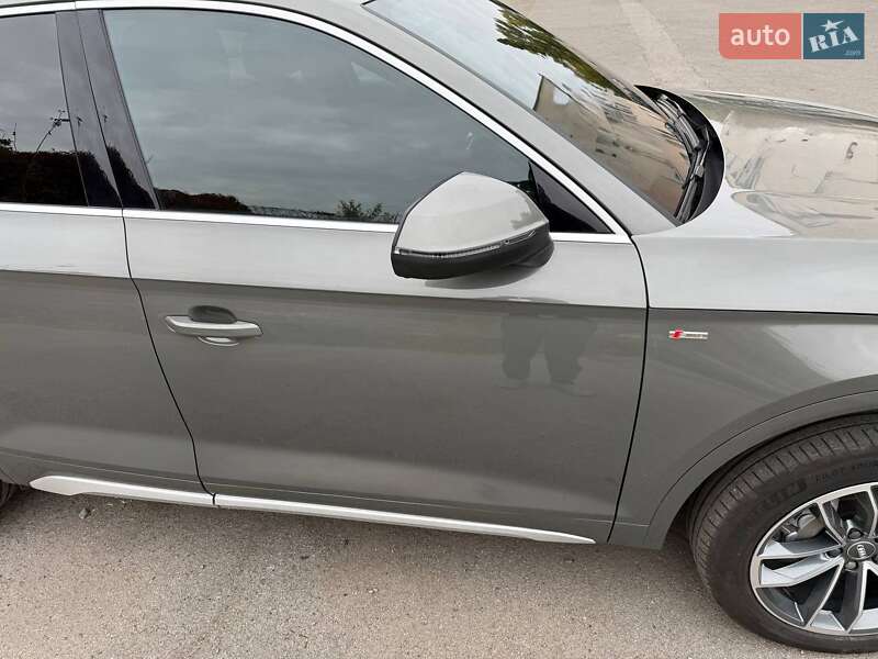 Позашляховик / Кросовер Audi Q5 2023 в Дніпрі фото 10 Позашляховик / Кросовер Audi Q5 2023 в Дніпрі
