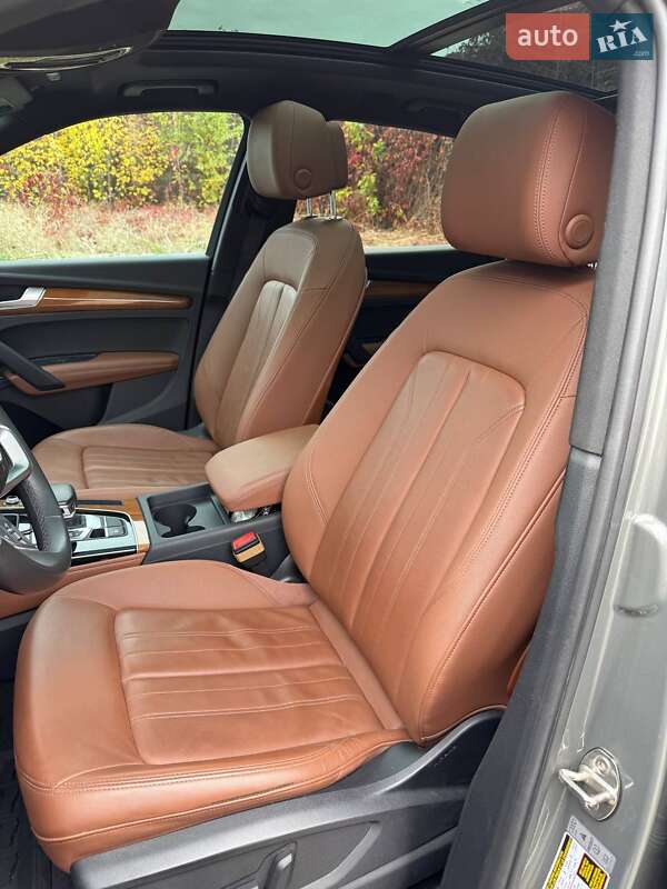 Позашляховик / Кросовер Audi Q5 2023 в Дніпрі фото 15 Позашляховик / Кросовер Audi Q5 2023 в Дніпрі