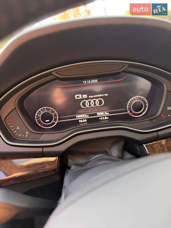 Позашляховик / Кросовер Audi Q5 2017 в Києві