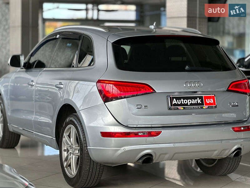 Внедорожник / Кроссовер Audi Q5 2016 в Одессе