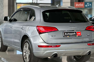 Внедорожник / Кроссовер Audi Q5 2016 в 