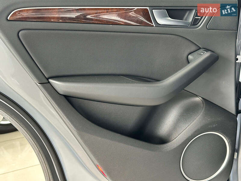 Внедорожник / Кроссовер Audi Q5 2016 в Одессе