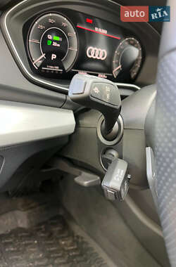 Позашляховик / Кросовер Audi Q5 2023 в  фото 30 Позашляховик / Кросовер Audi Q5 2023 в