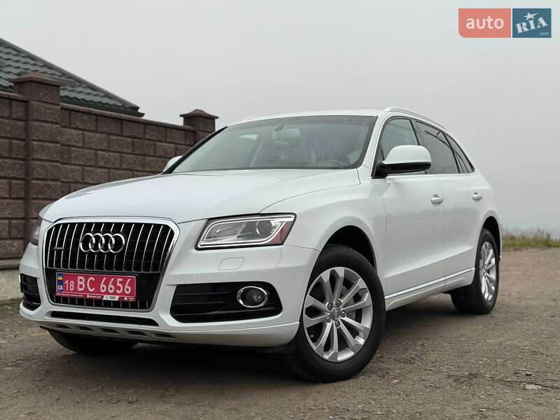 Позашляховик / Кросовер Audi Q5 2015 в  фото Позашляховик / Кросовер Audi Q5 2015 в