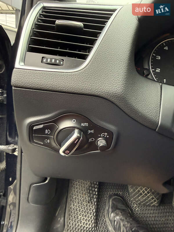 Внедорожник / Кроссовер Audi Q5 2011 в Хмельницком