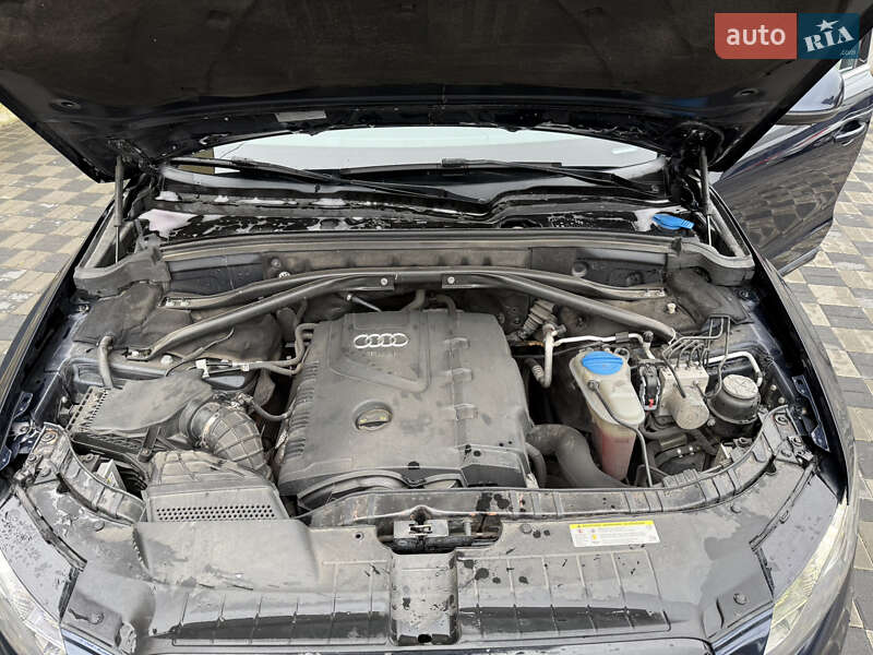 Внедорожник / Кроссовер Audi Q5 2011 в Хмельницком