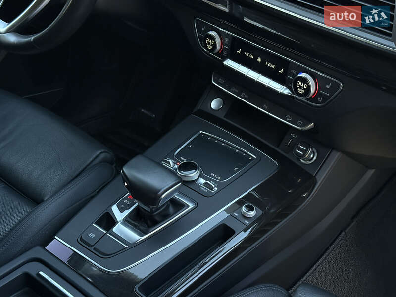 Внедорожник / Кроссовер Audi Q5 2018 в Ивано-Франковске фото 9 Внедорожник / Кроссовер Audi Q5 2018 в Ивано-Франковске