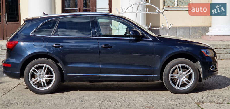 Позашляховик / Кросовер Audi Q5 2015 в Дніпрі фото 9 Позашляховик / Кросовер Audi Q5 2015 в Дніпрі