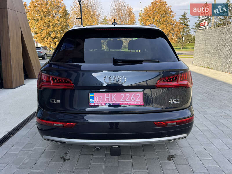 Позашляховик / Кросовер Audi Q5 2017 в Луцьку