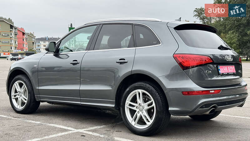Позашляховик / Кросовер Audi Q5 2013 в Києві