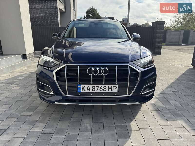 Позашляховик / Кросовер Audi Q5 2021 в Києві